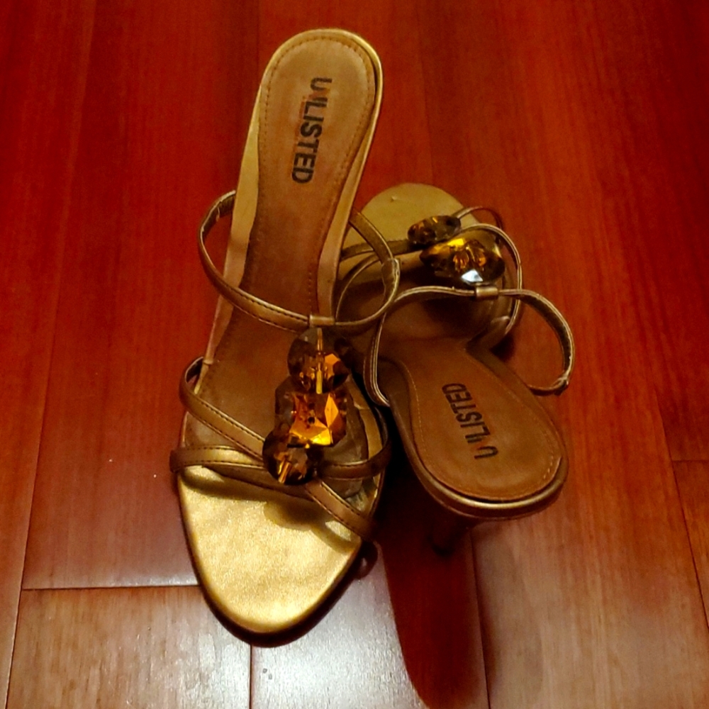Gold / Brown Heels